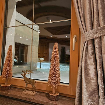 Chasa Castello Relax & Spa Самнаун Екстериор снимка