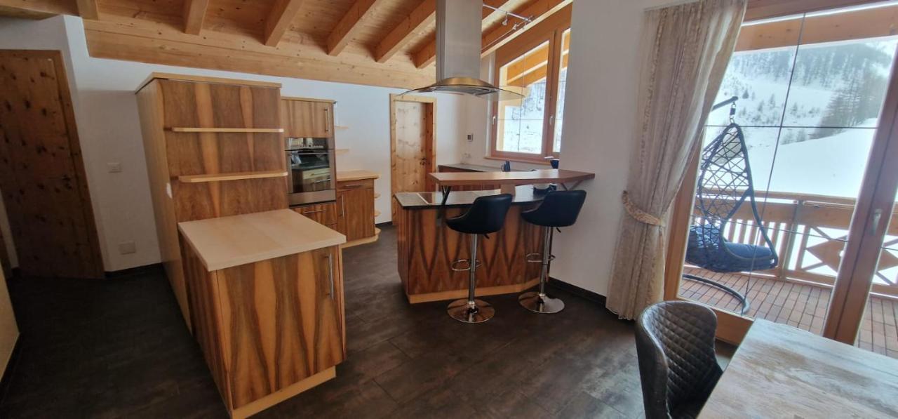 Chasa Castello Relax & Spa Самнаун Екстериор снимка