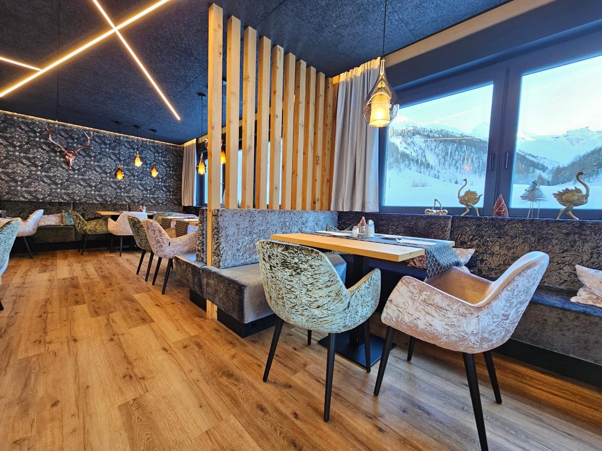 Chasa Castello Relax & Spa Самнаун Екстериор снимка