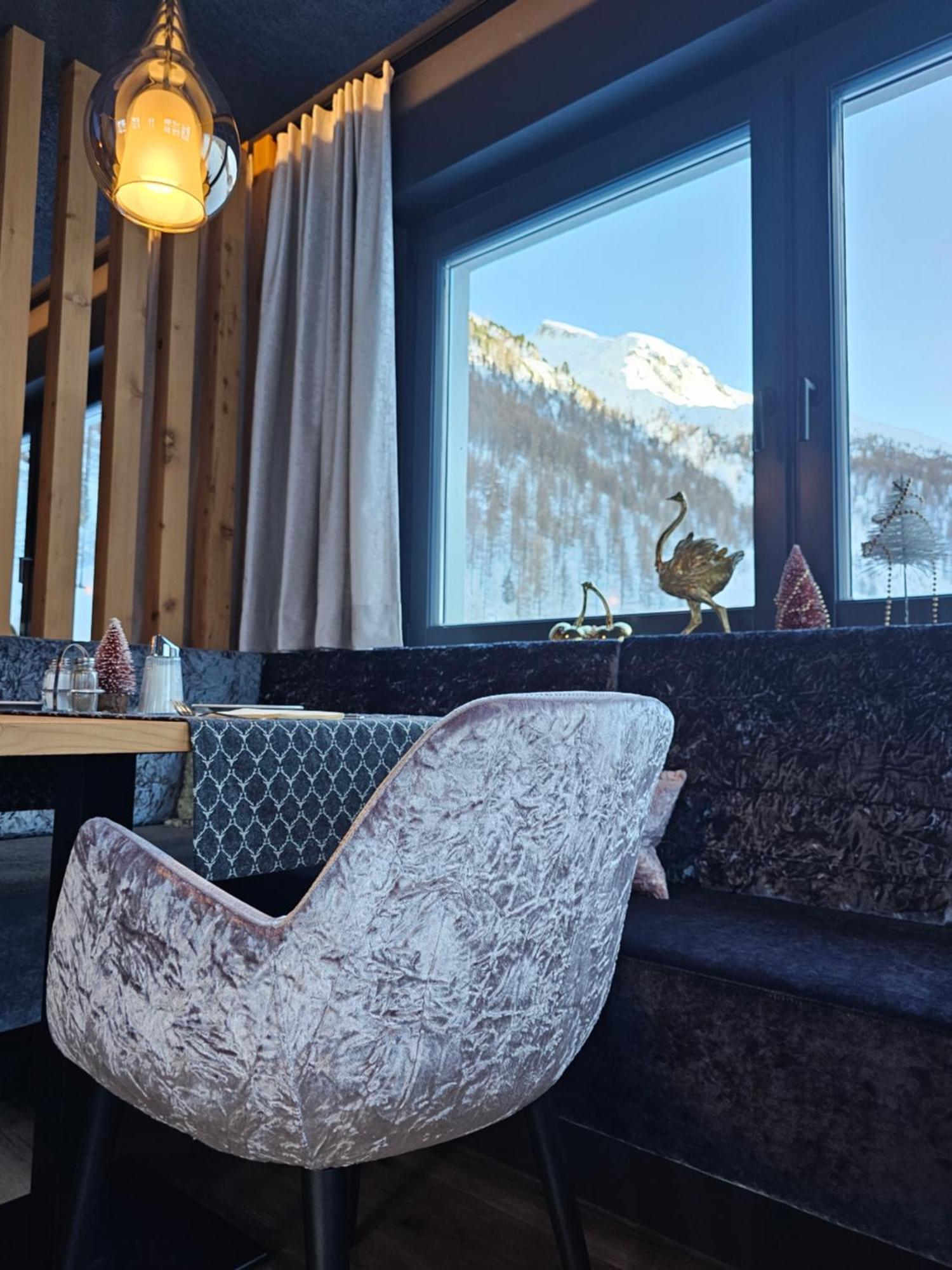 Chasa Castello Relax & Spa Самнаун Екстериор снимка