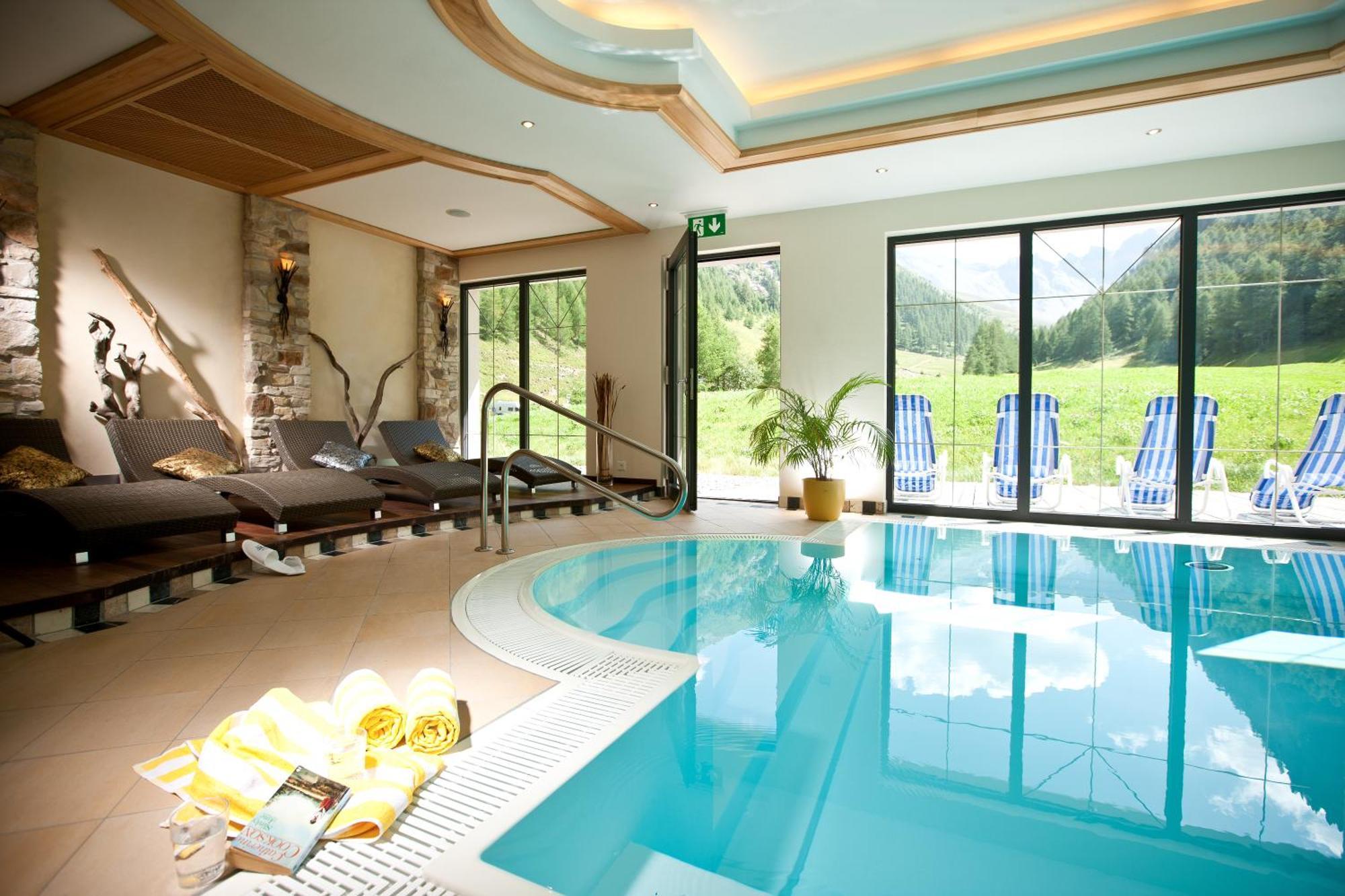 Chasa Castello Relax & Spa Самнаун Екстериор снимка